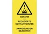 Hinweisschild mit Warnzeichen für reduzierte Schachtgrube 150x215