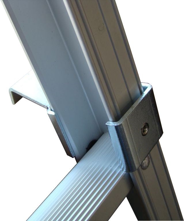 Set of pit ladder hooks for ladder type J