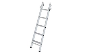Plug ladder