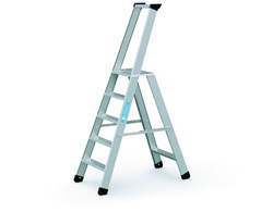 Step ladder accessible from one side